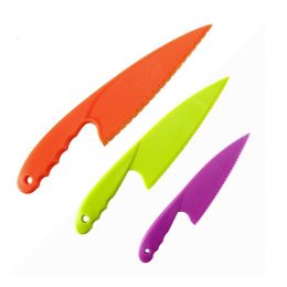 Set of 3 Plastic Kitchen Knife for Kids, Safe Nylon Cooking Knives for Children, for Fruit, Bread, Cake, Pastry, Salad or Lettuce - 3-PC